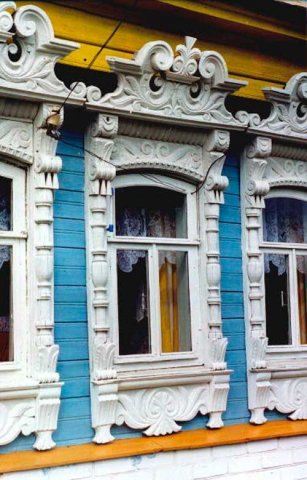 Наличники нетрадиционного исполнения.