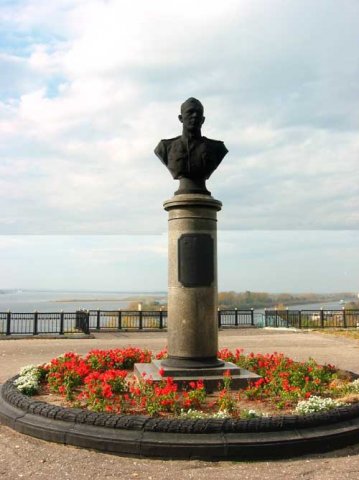 Бюст А.В.Ворожейкина.
