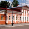 Дом на перекрестке улиц Ленина и Андрея Рублева.